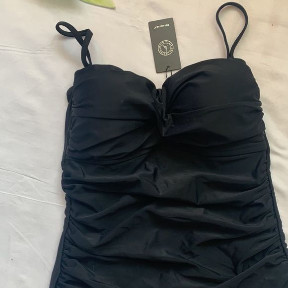 ⭐️RELLECIGA Tummy Control One Piece Swimsuit⭐️ - Picture 5 of 9